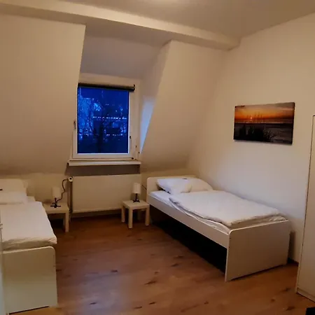 Work & Stay- In *