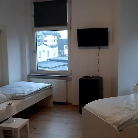 Work & Stay- In